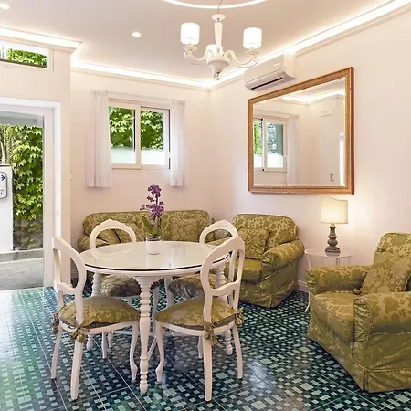 Appartamento Lux 2br In View Terrace&pool