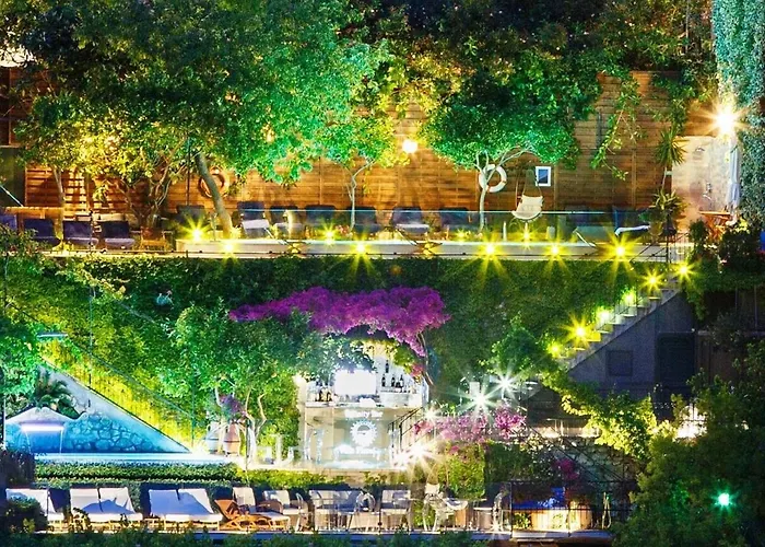 Lux 2br In View Terrace & Pool Apartment *