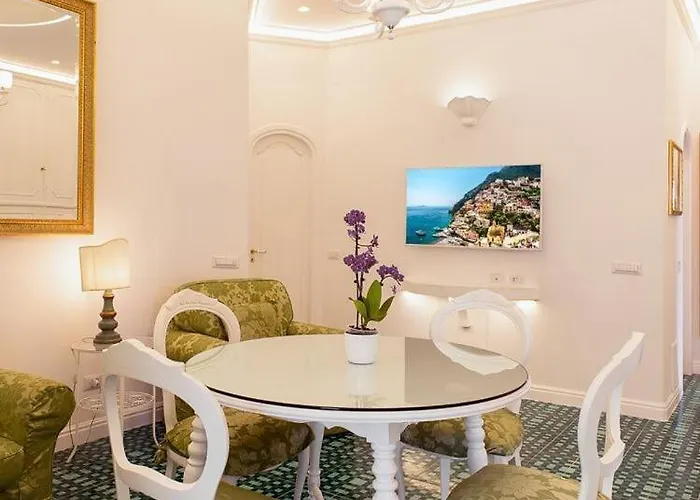 Lux 2br In View Terrace & Pool Apartment *